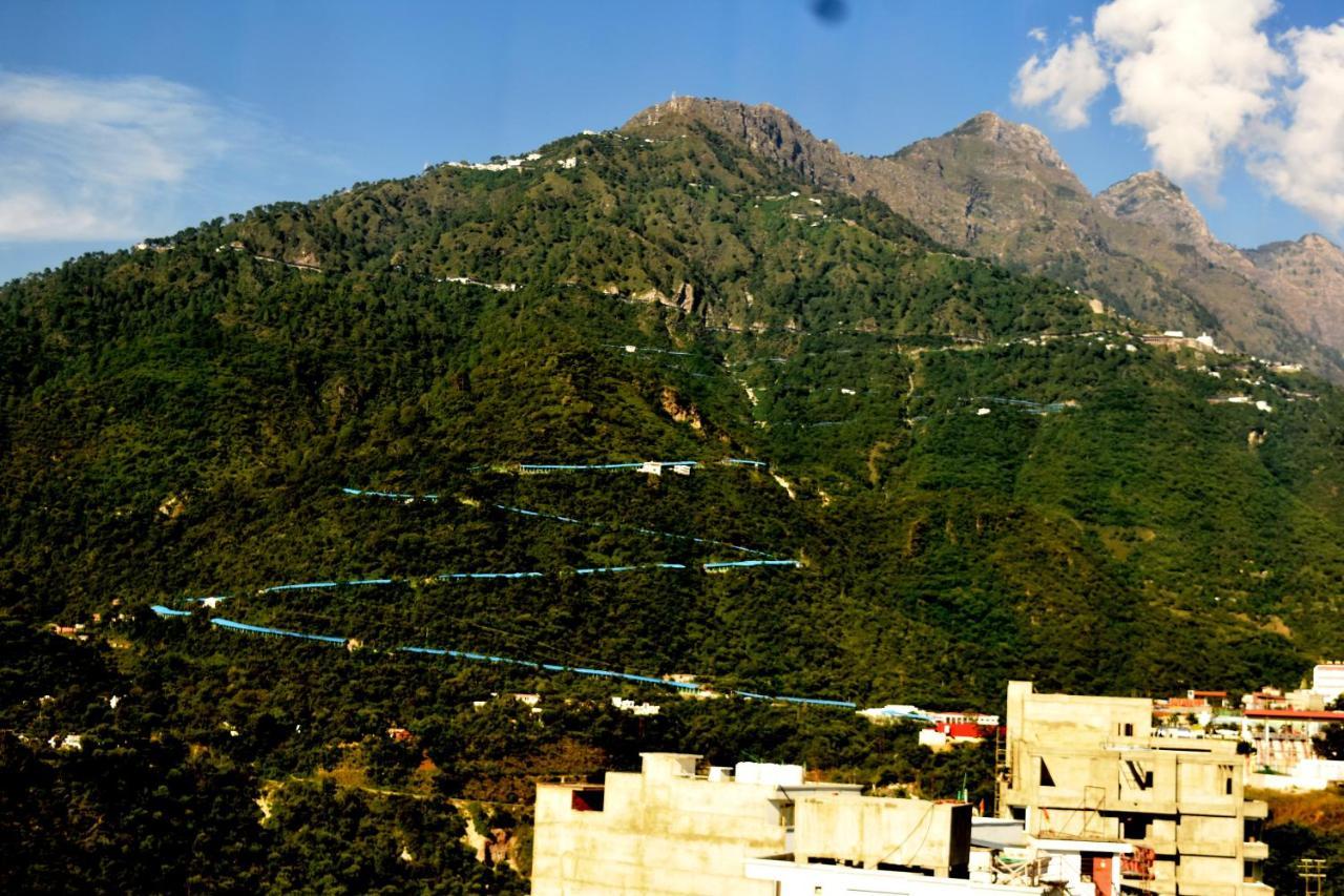 K C Residency Vaishnodevi Hotel Katra  Exterior photo