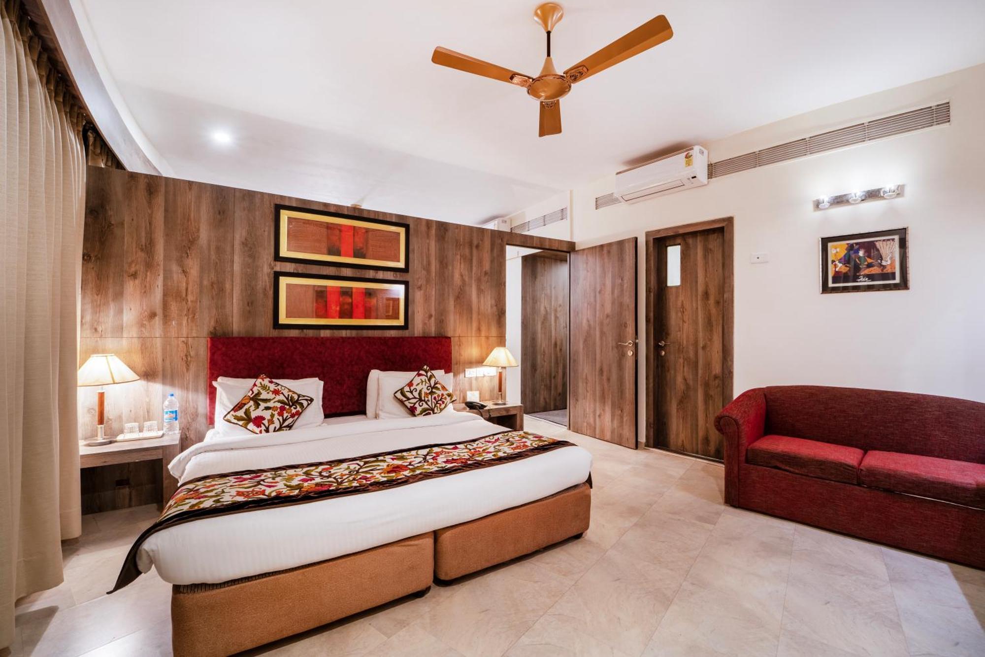 K C Residency Vaishnodevi Hotel Katra  Exterior photo