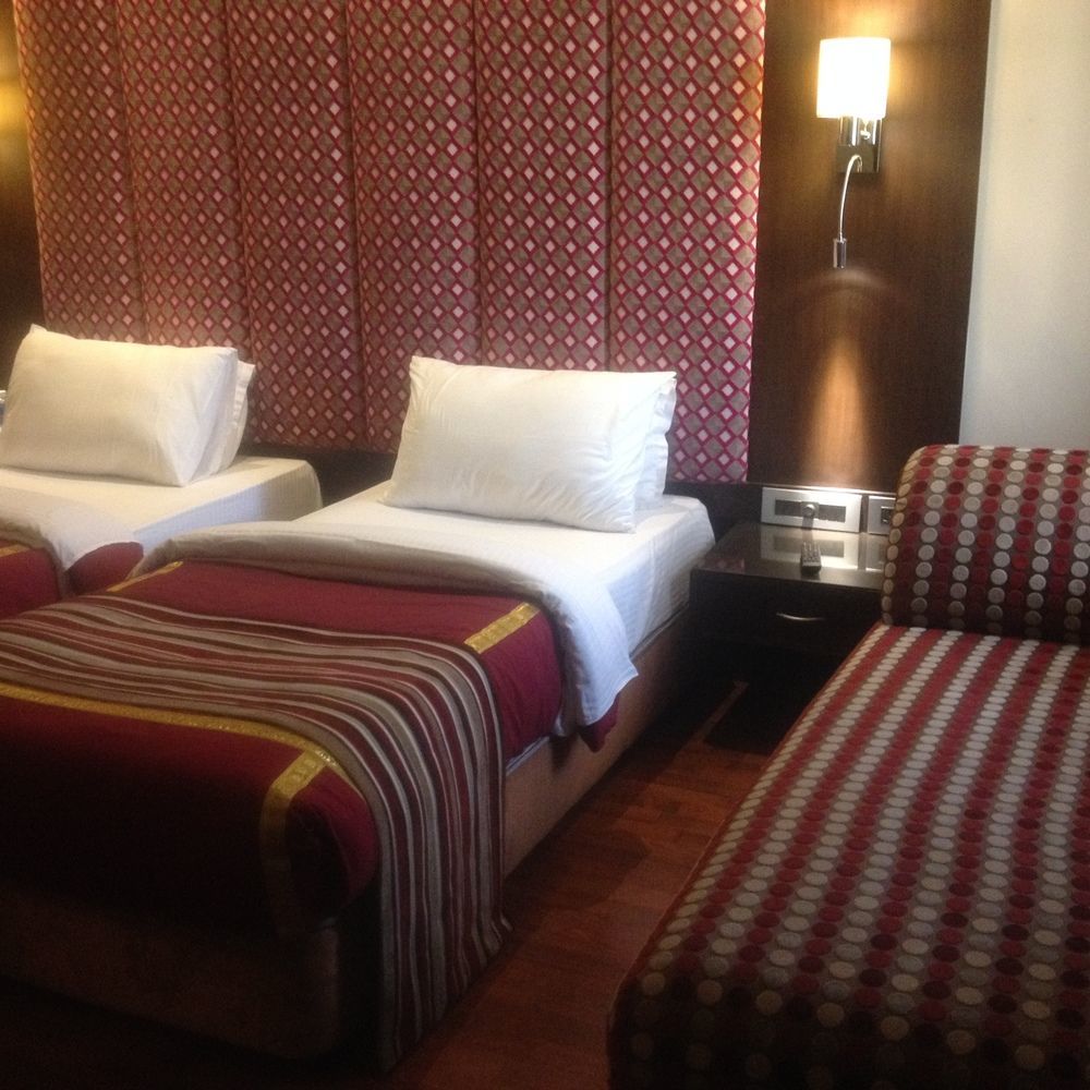 K C Residency Vaishnodevi Hotel Katra  Exterior photo