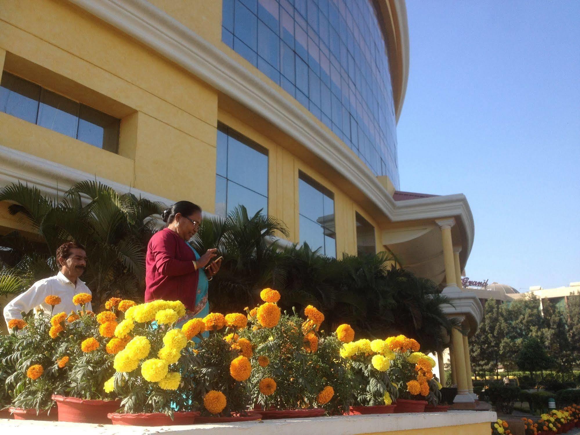 K C Residency Vaishnodevi Hotel Katra  Exterior photo